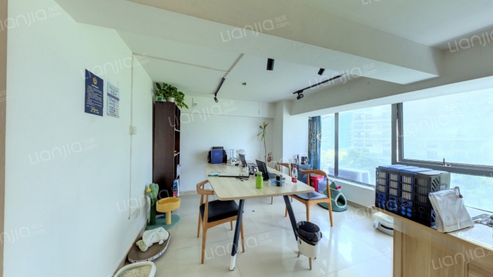 金沙湖1号二手房实景图