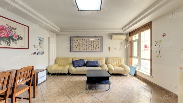 裕龙四区二手房实景图