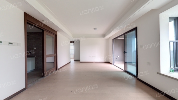 万科星光森林A区二手房实景图