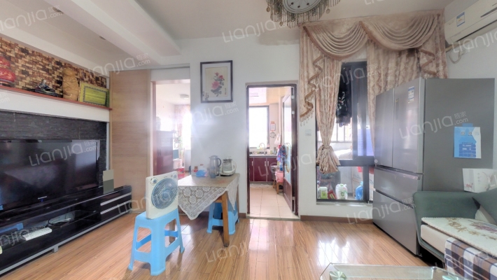 堰山和畔二期二手房实景图