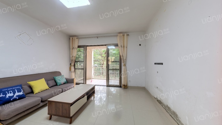 新世界长湖苑二期二手房实景图