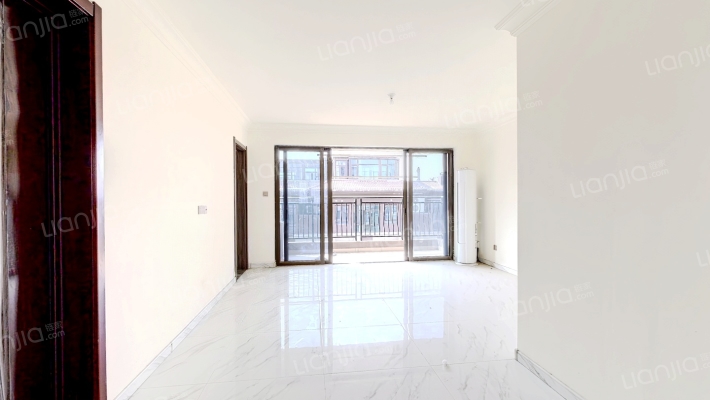 碧桂园中央公园南苑二手房实景图