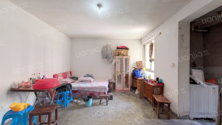 汇金新苑二手房实景图