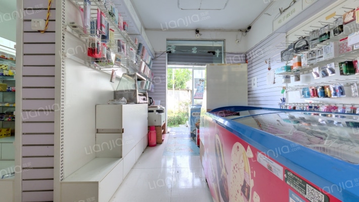 足球村二手房实景图