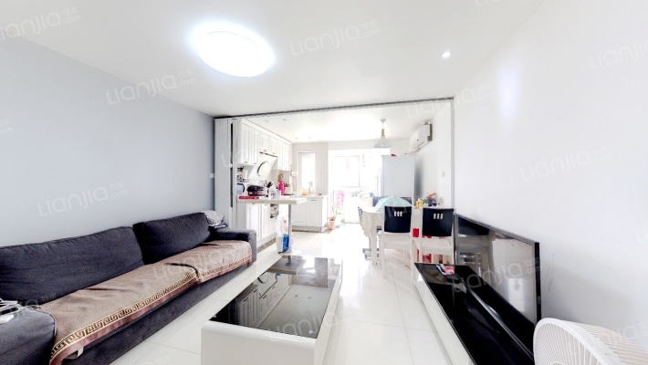 东郊小镇邻里中心二手房实景图