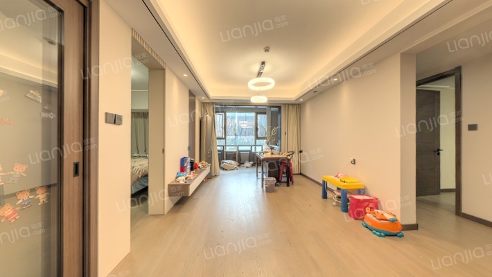 万科星图二手房实景图