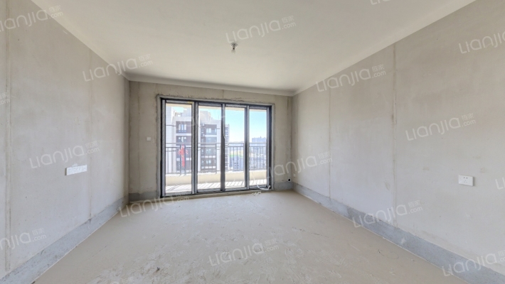 新郑碧桂园天宸苑二手房实景图