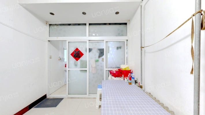 车辆厂宿舍二手房实景图