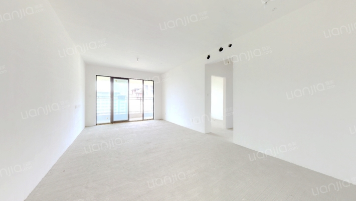 蓝润城三期二手房实景图