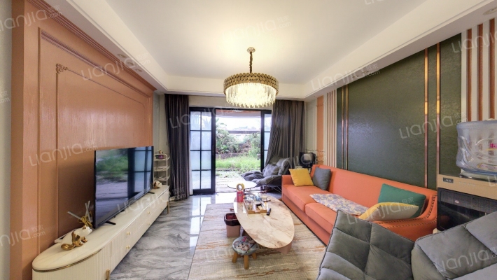 斌鑫新华苑二期二手房实景图