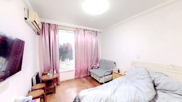 控江路680弄二手房实景图