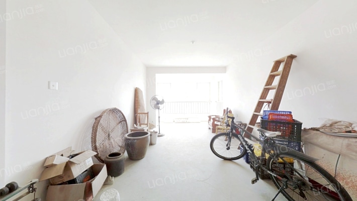 丽新花苑二手房实景图