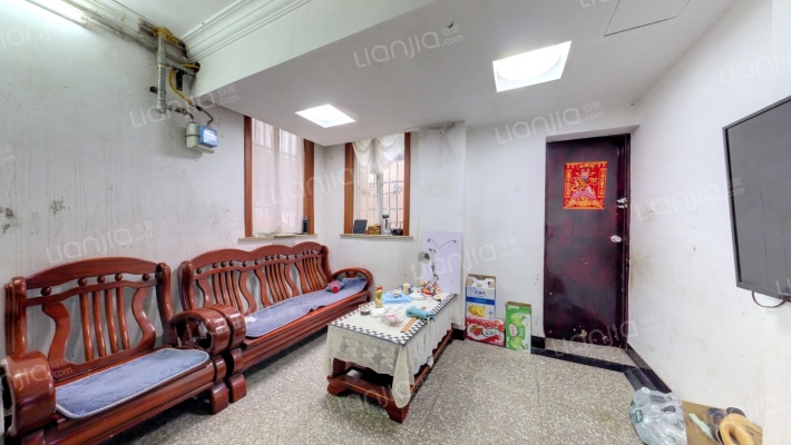 罗溪路60弄二手房实景图
