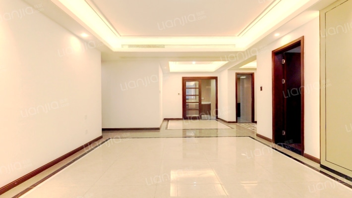 绿地新里城三期二手房实景图