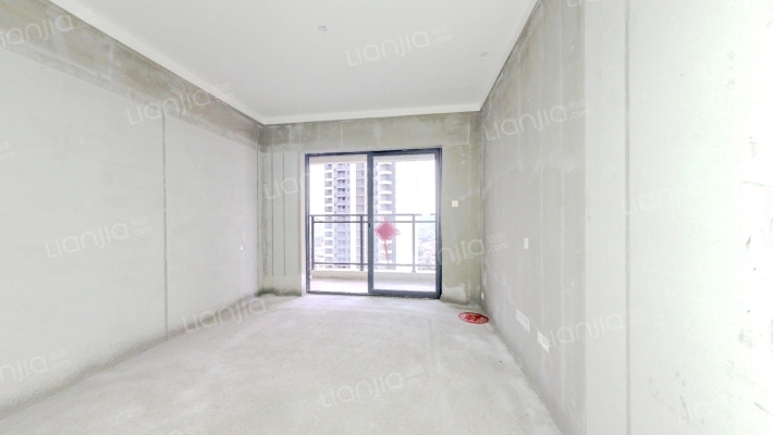 招商依山华府二手房实景图