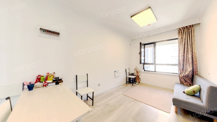 悦龙居二手房实景图