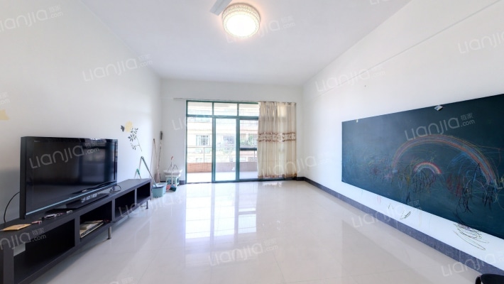 东晖名苑二手房实景图