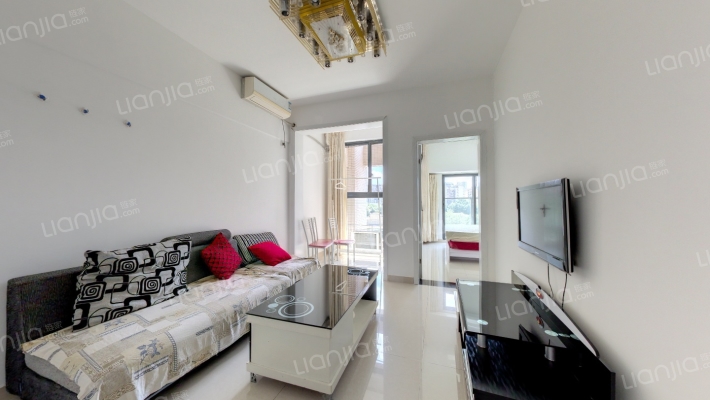 翡翠城四期二手房实景图