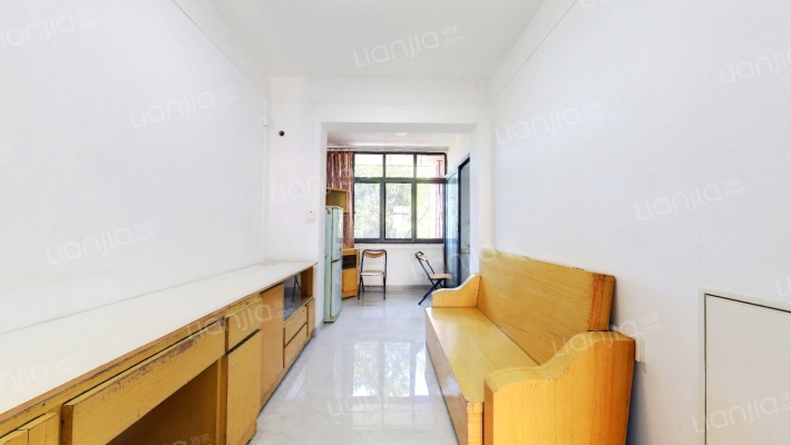 八二宿舍一区二手房实景图