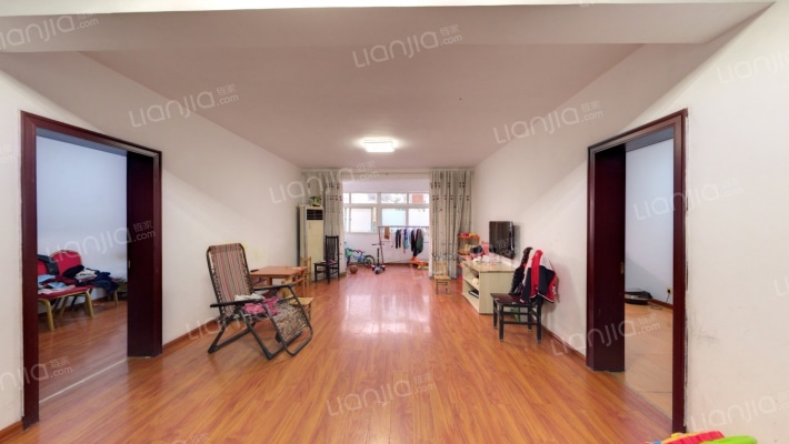 望岳路699号二手房实景图