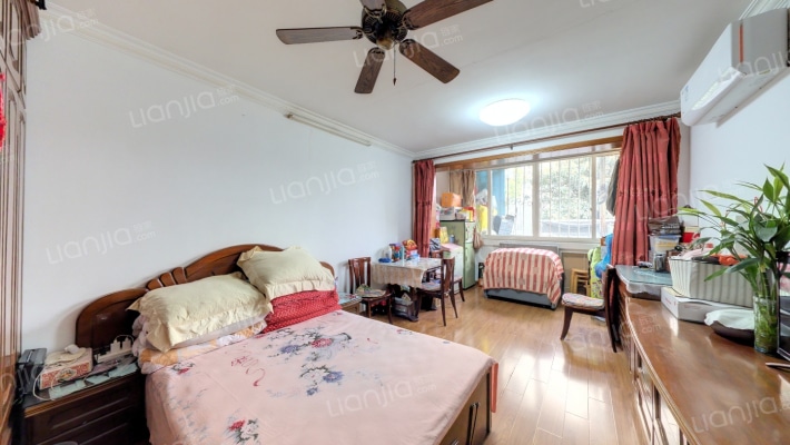 杨思路502弄二手房实景图