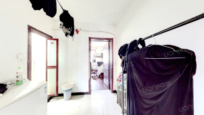 彩霞里二手房实景图