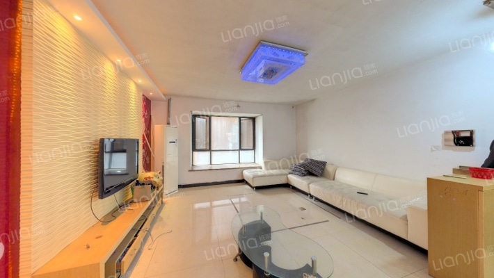 标志浪漫满屋二手房实景图