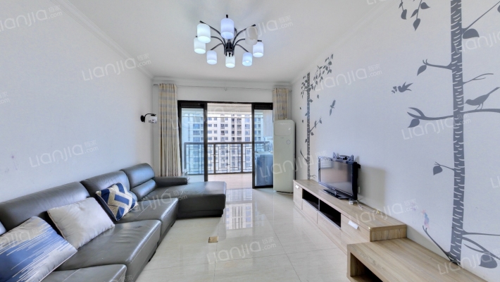 依云天汇北区二手房实景图