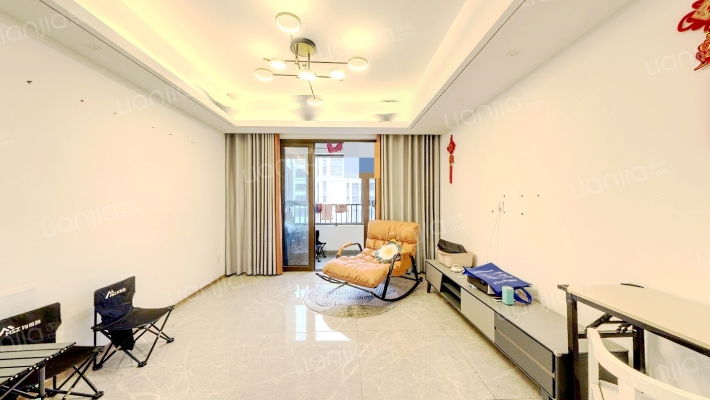 中南樾府二手房实景图