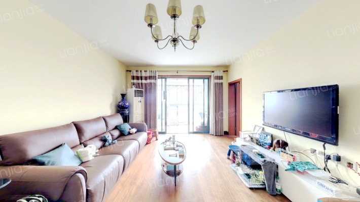 翡翠湾公寓二手房实景图