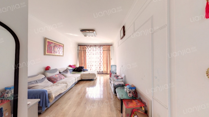 南岭花园二手房实景图