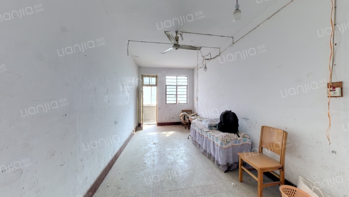 食品水产公司家属楼二手房实景图