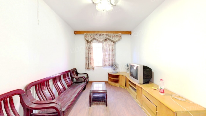 南京东路二手房实景图