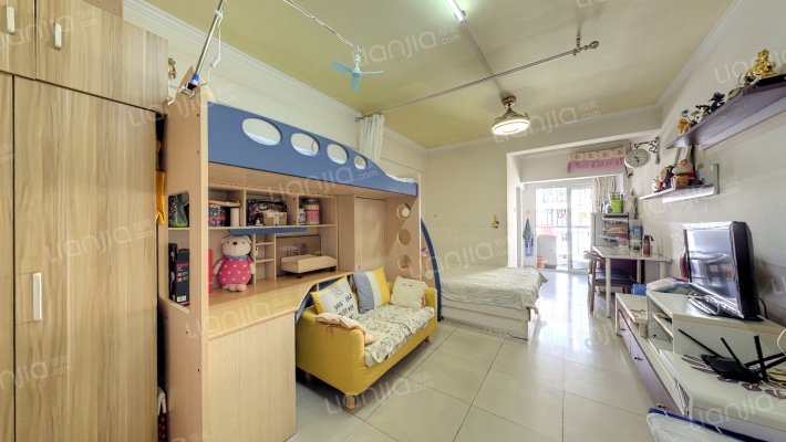 翠馨居花园二手房实景图