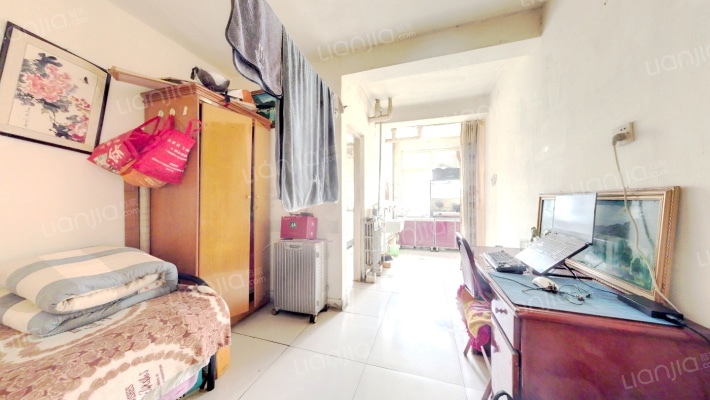 省直东苑小区二手房实景图