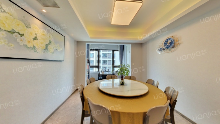 新城春山拾鸣二手房实景图