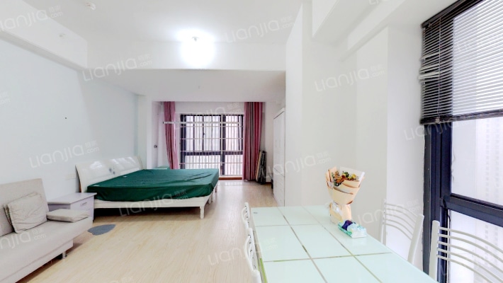 华冶嘉誉二手房实景图