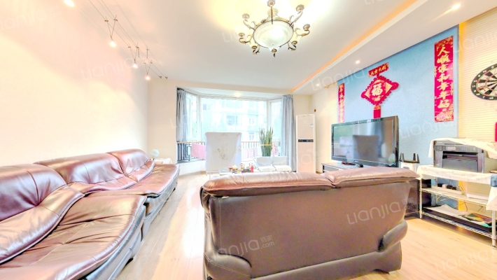 凤凰栖二手房实景图