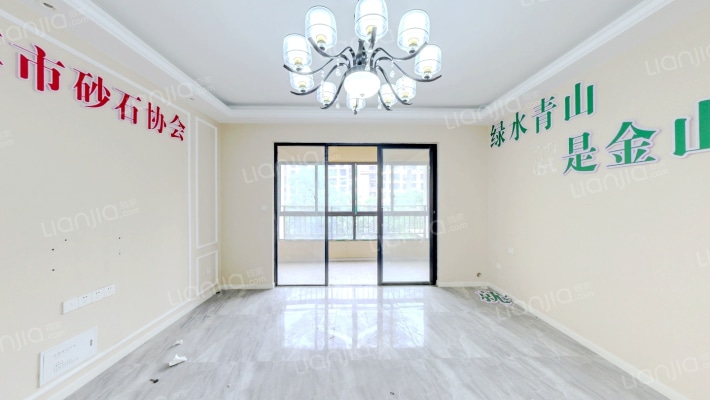 麓湖宫B区二手房实景图