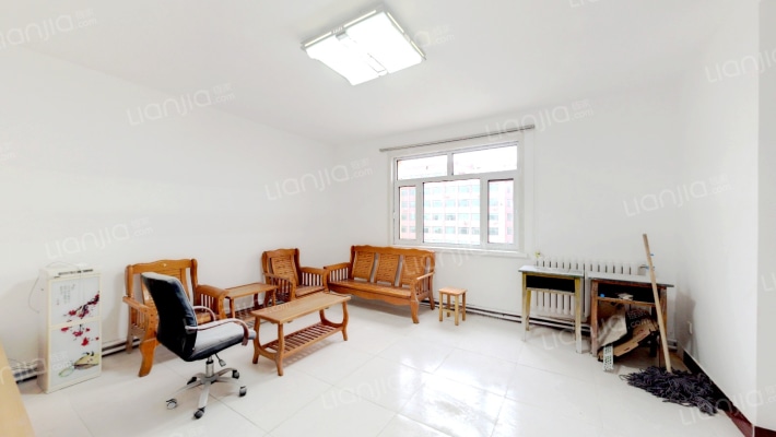 中保水利楼二手房实景图