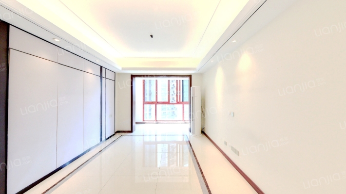 世茂璀璨天城二期二手房实景图