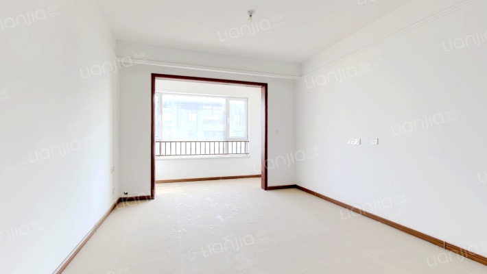 中梁国宾府二手房实景图