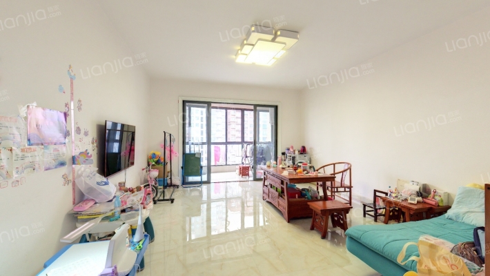 联泰香域中央A区二手房实景图