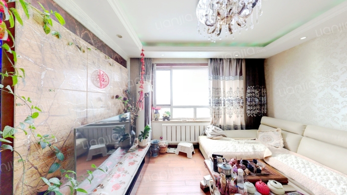 亿海阳光小镇二手房实景图