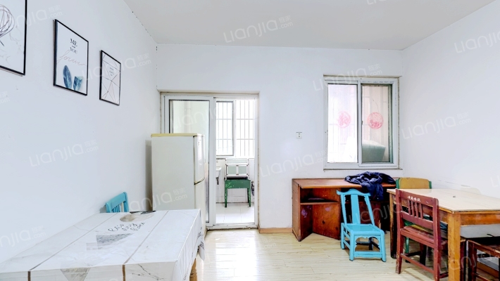 新海家园A区二手房实景图