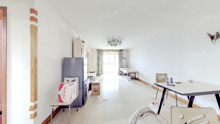 瑞江花园菊苑二手房实景图