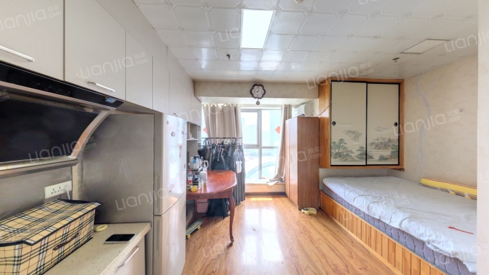 友谊时代广场二手房实景图