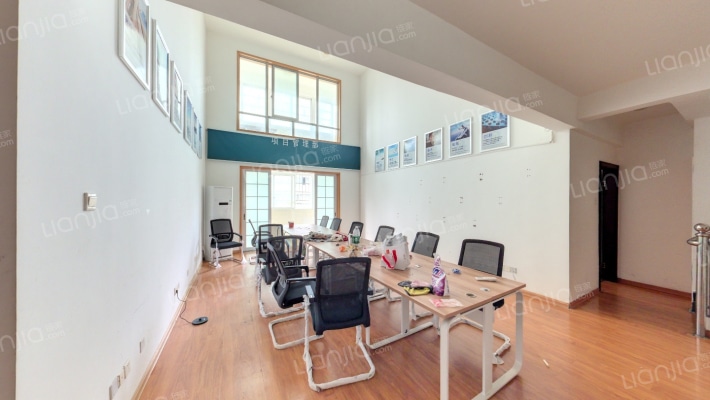 邮电宿舍二手房实景图