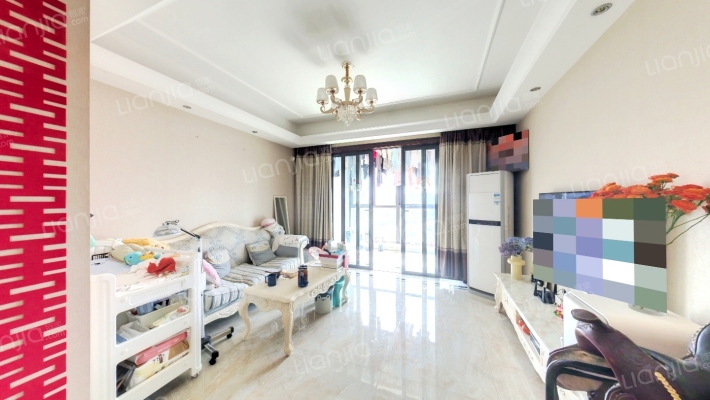 保利紫荆公馆二手房实景图