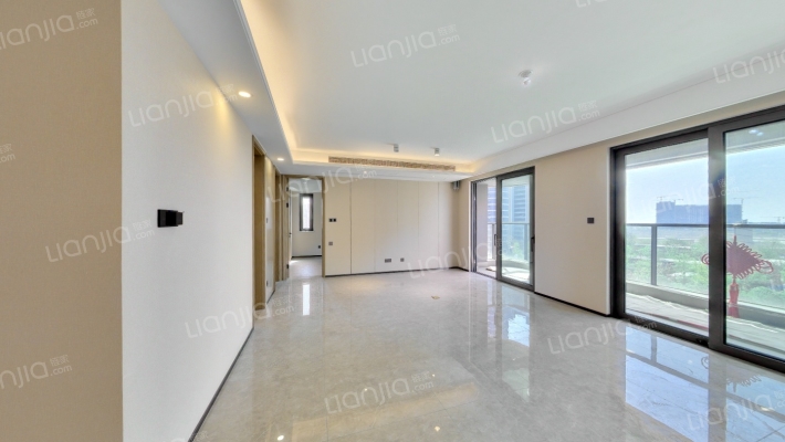 愉樾天成B地块二手房实景图